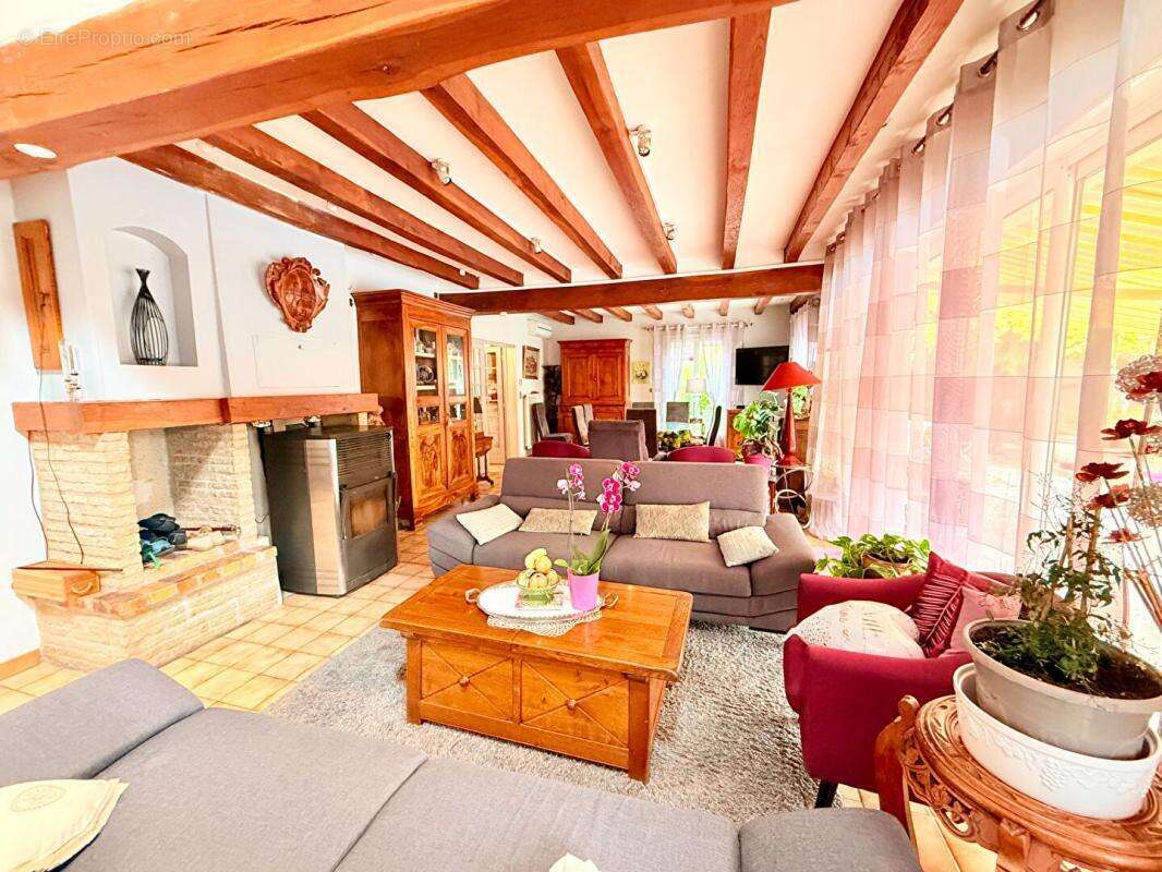 Maison de caractère 250 m² , 10 pièces sur Terrain 1000 m² à Joigny - photo 5