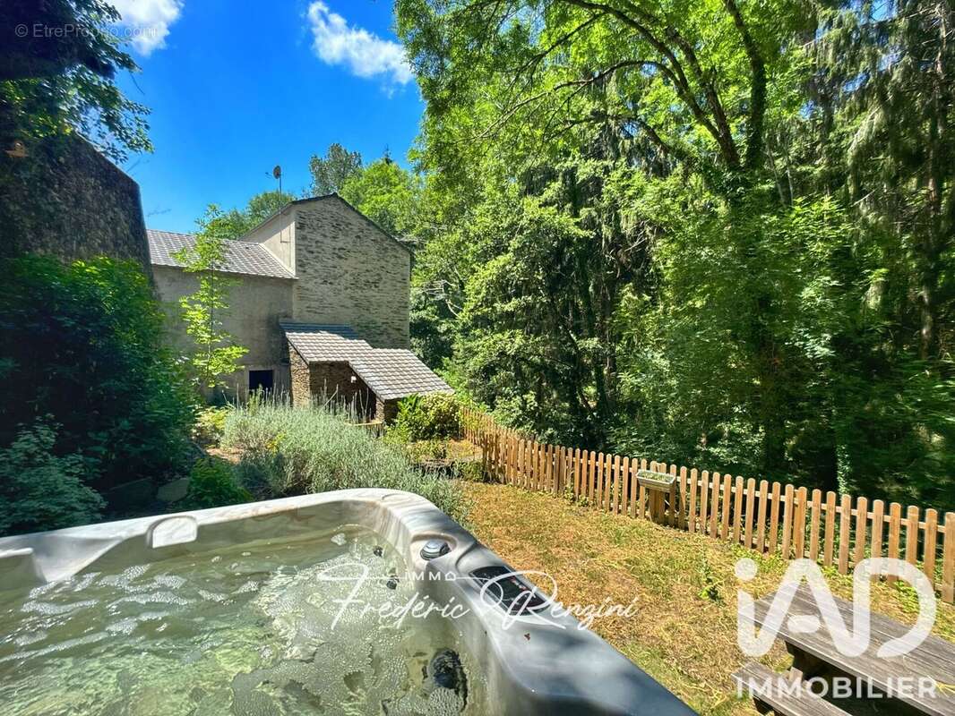 Maison 135 m² à Caudebronde  - photo 6