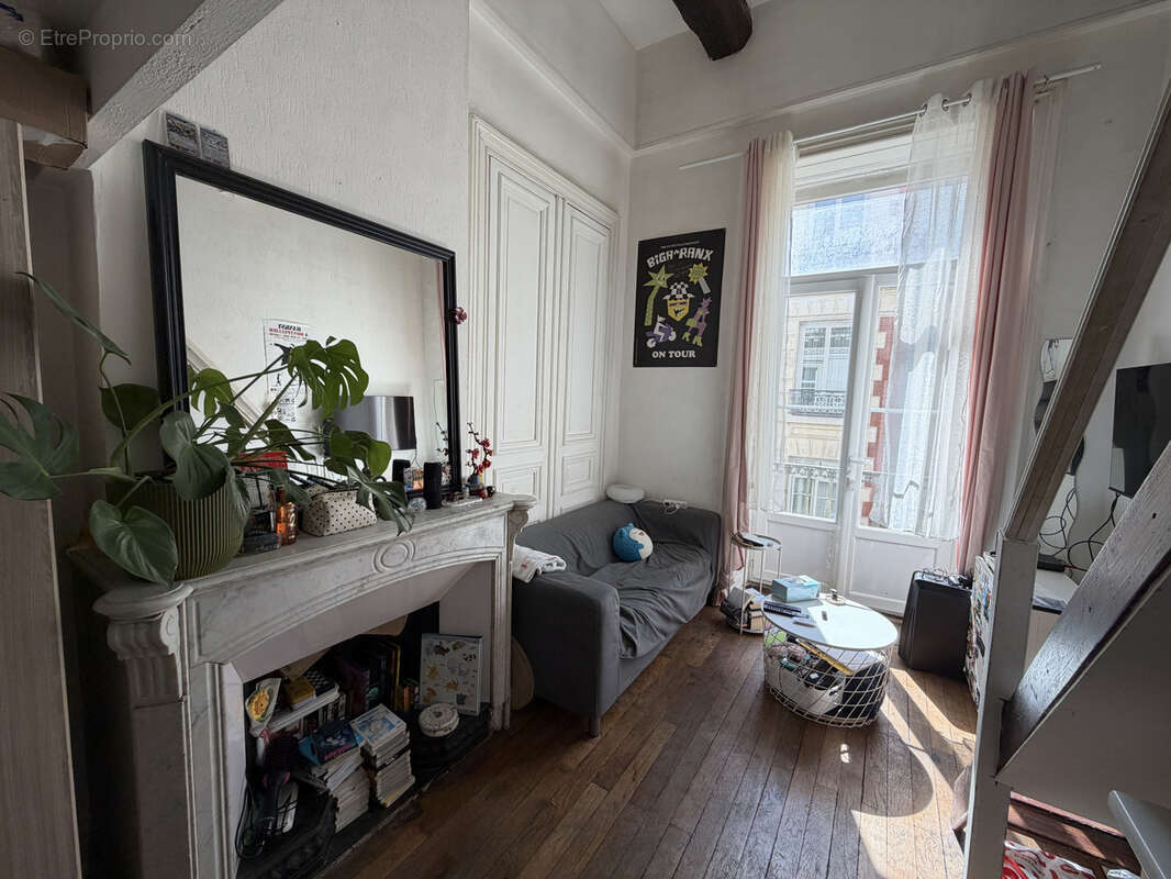 Lot de 4 appartements + cave + 2 remises aménageables - photo 2