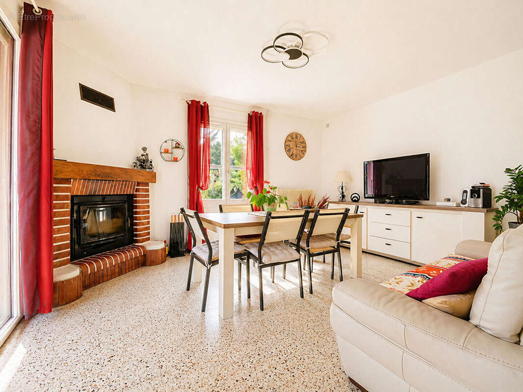 Maison à MIRAMAS