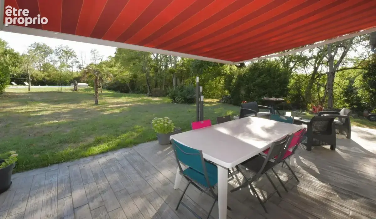 Très belle maison plain pied rénovée sur terrain 3400m² en bordure de golf - photo 17