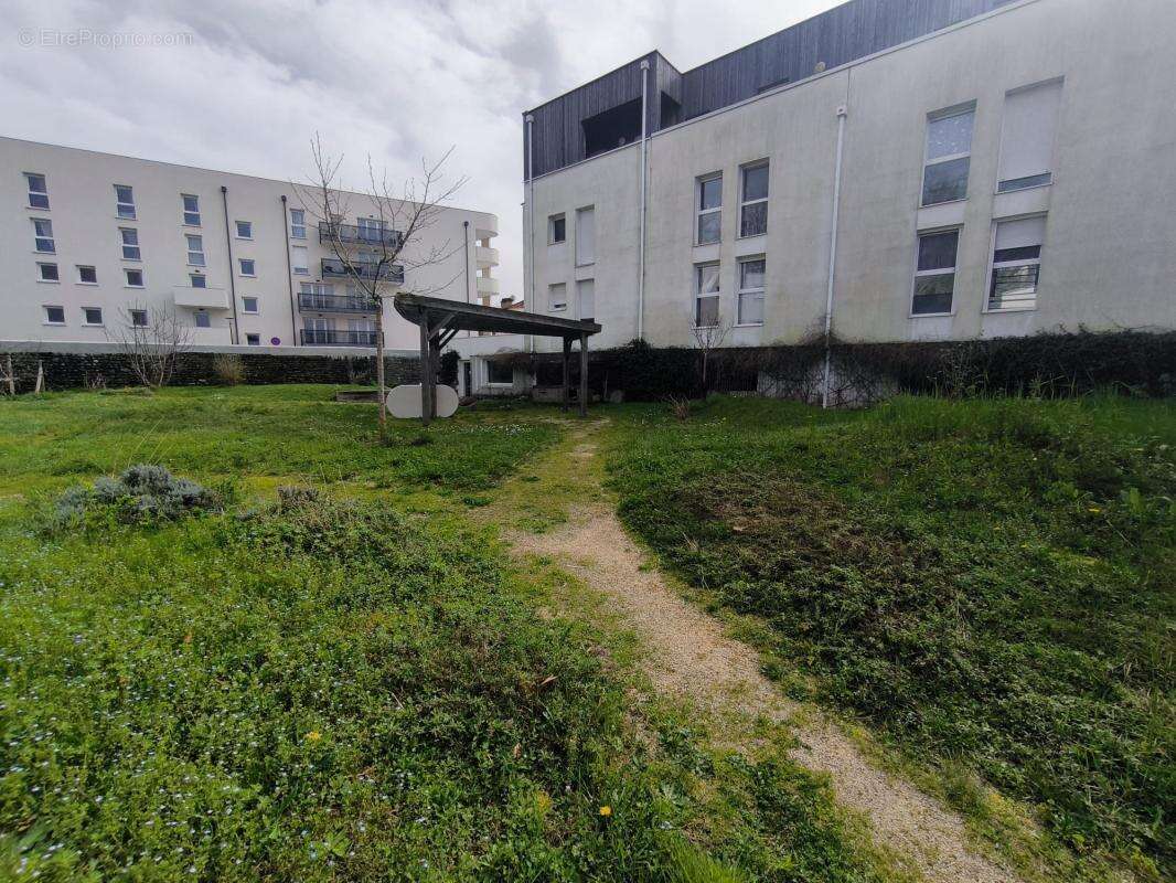 Appartement à BILLERE
