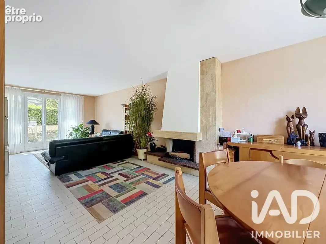 Photo 1 - Maison à SAINT-REMY-LES-CHEVREUSE