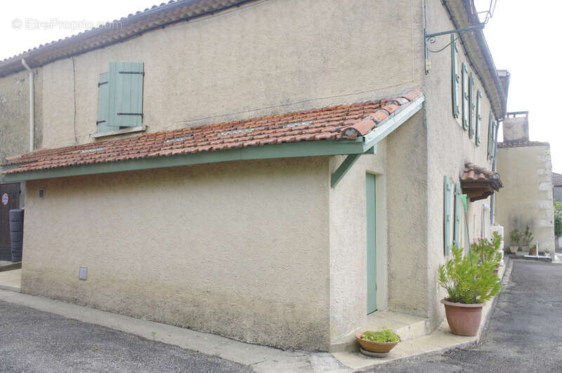 Maison à GONDRIN