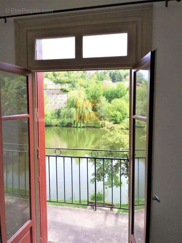 Appartement à AUBIN