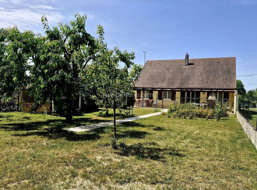 Maison à PERTHES