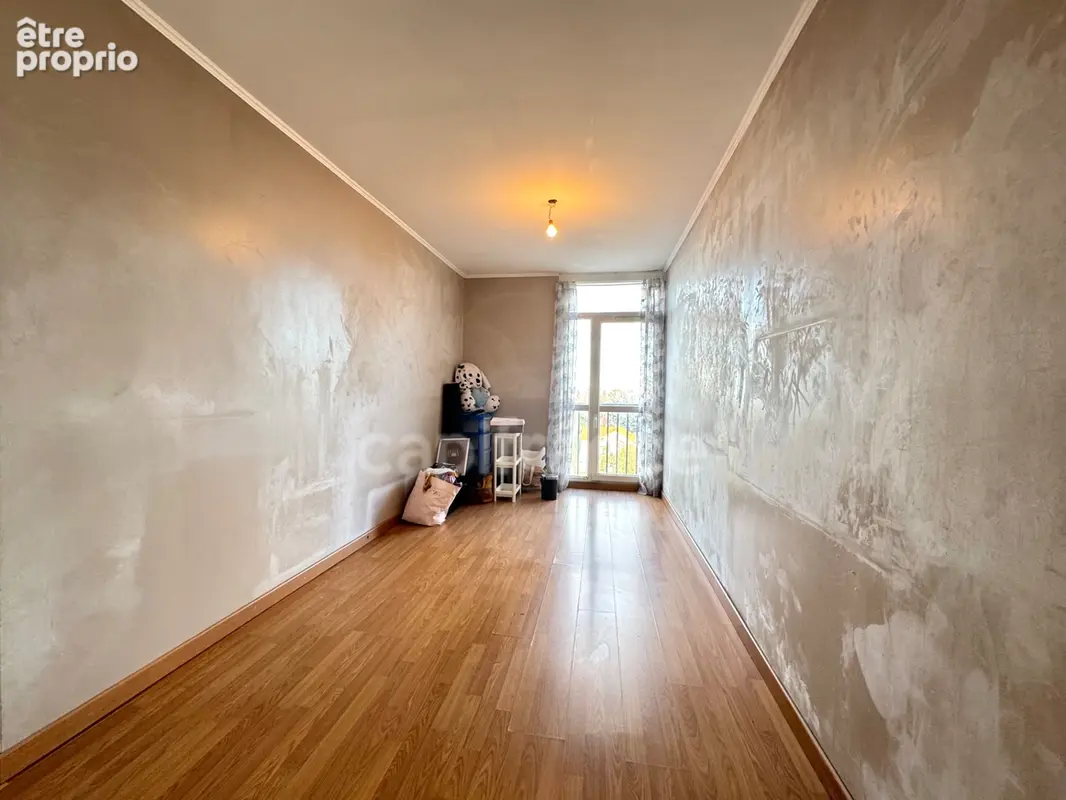 Appartement à vendre, 5 pièces, de 86 m² pour une famille qui aime l'espace ou pour un bel investissement locatif - photo 10