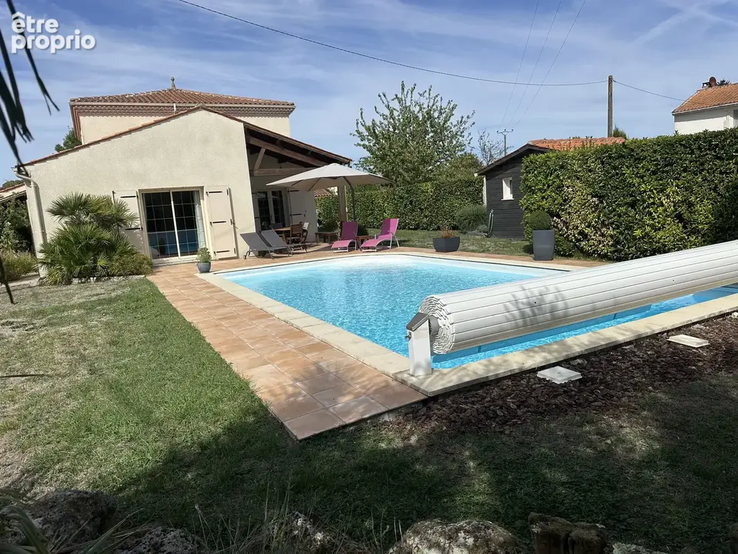 Photo Maison à Ars au prix de 325 000€