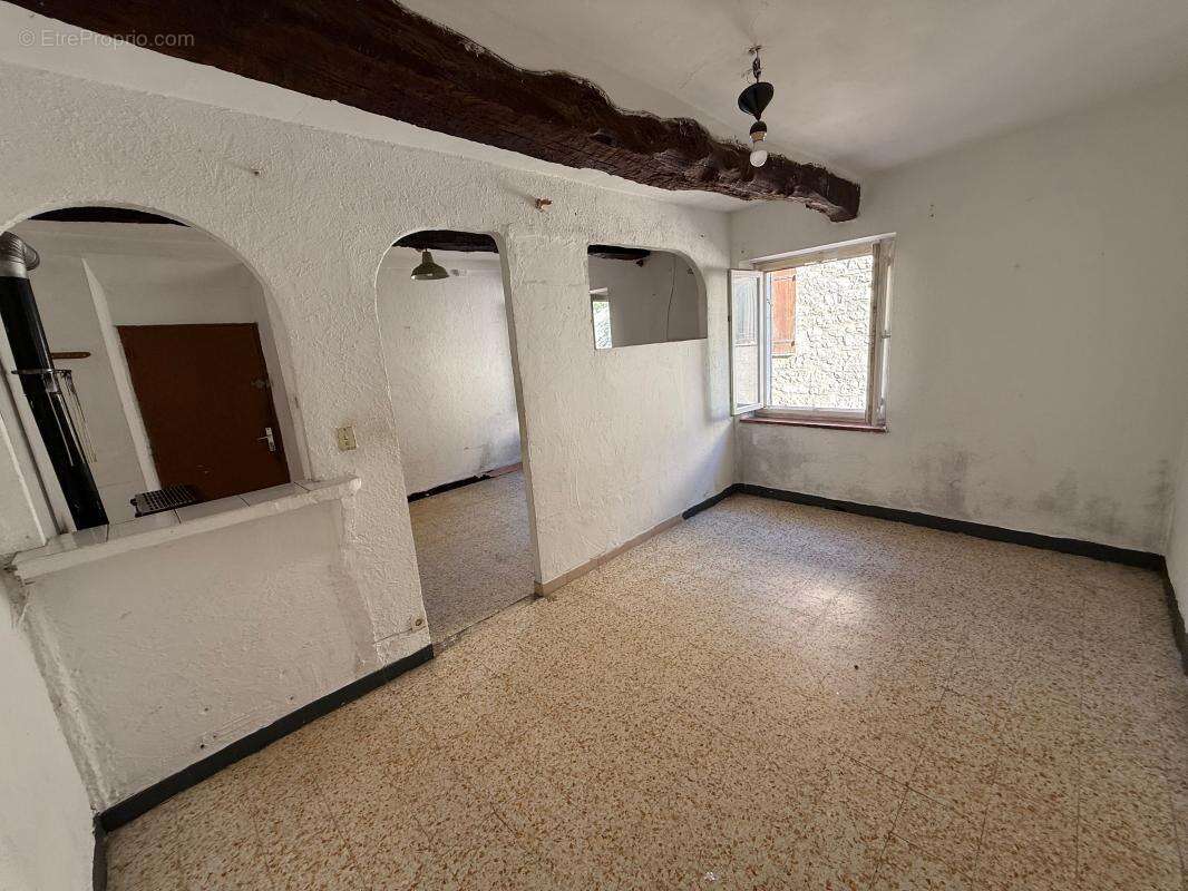 Appartement à LA COLLE-SUR-LOUP