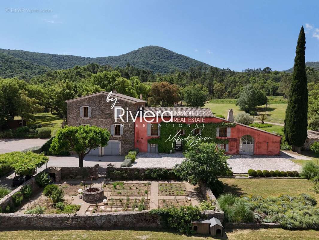 Maison à LE LAVANDOU