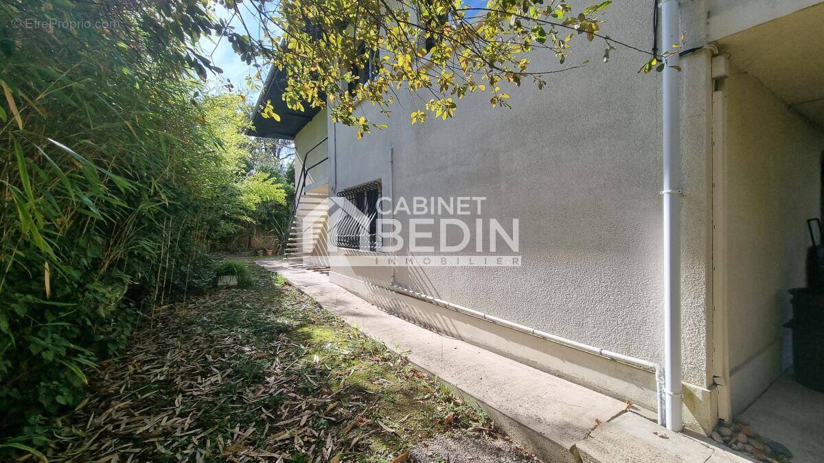 Appartement à PESSAC