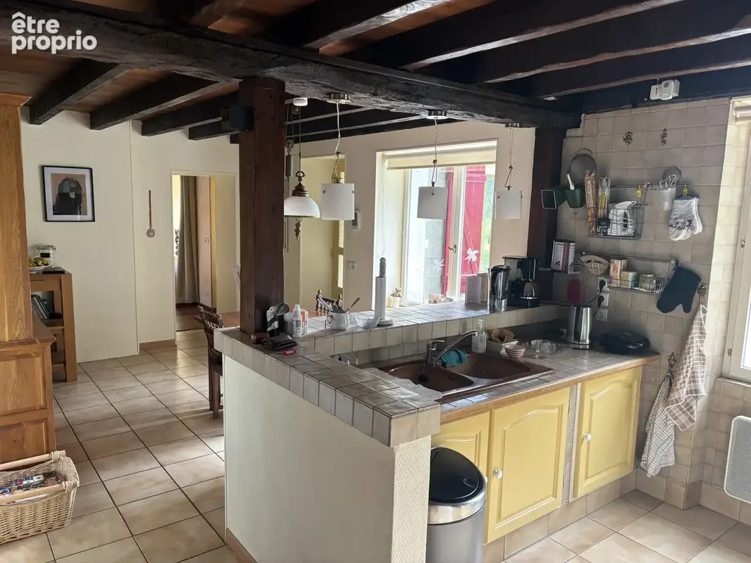 Echassieres - Magnifique ferme rénovée avec une vue imprenable sur un terrain de 2800 m2 - photo 12