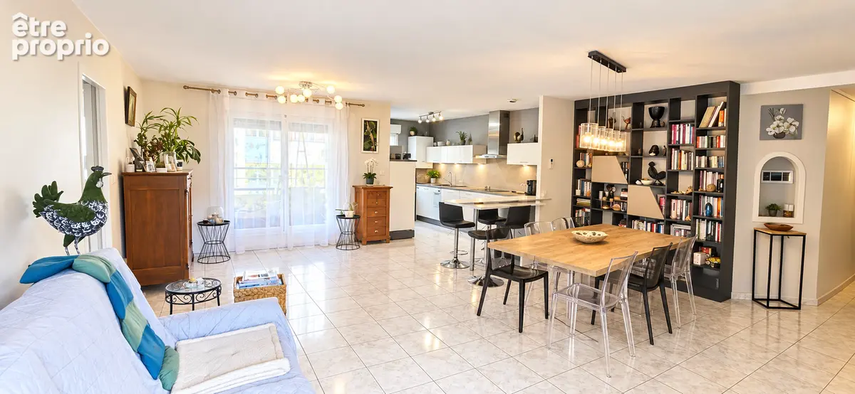 Appartement Bourgoin Jallieu 4 pièce(s) 101.52 m2 - photo 2