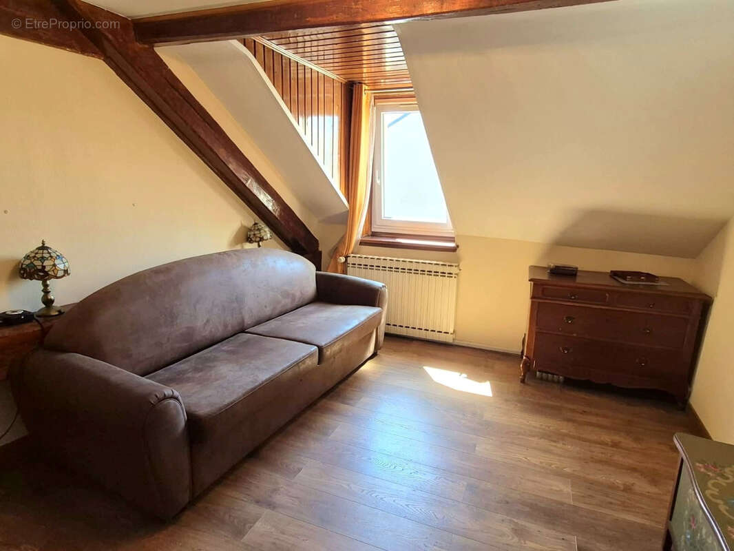 Maison à VETRAZ-MONTHOUX