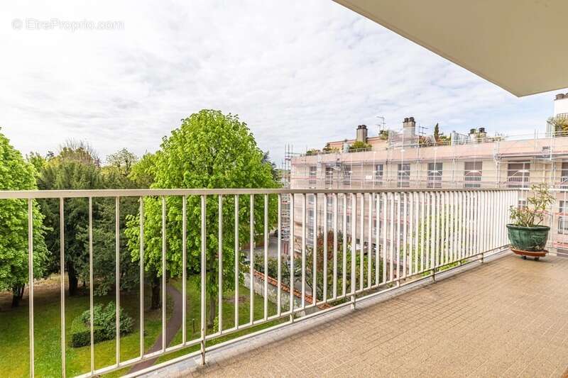 Appartement à SAINT-CLOUD