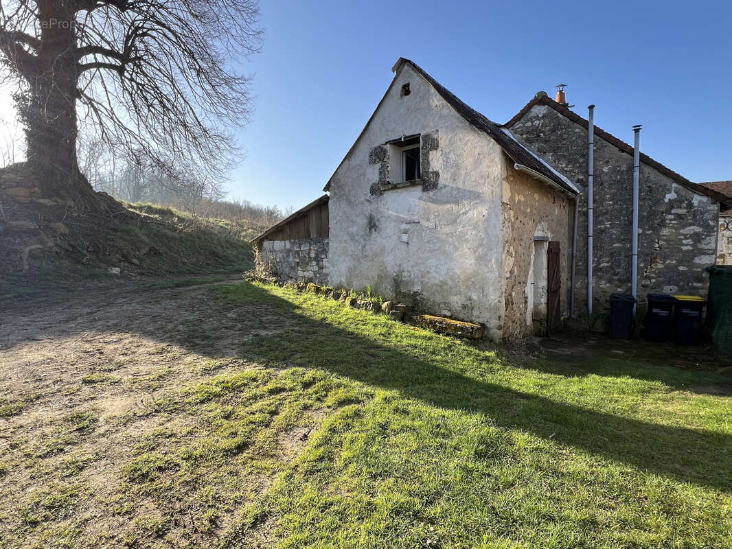 Maison à VELLECHES