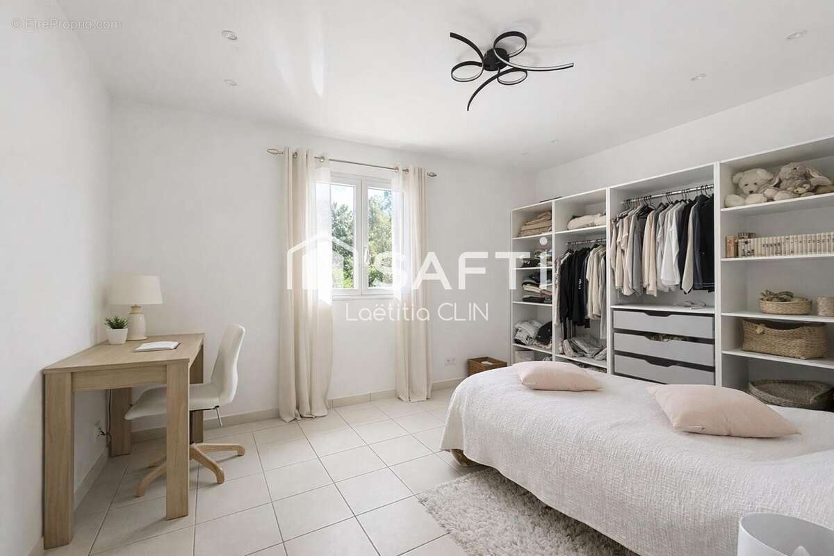 Photo 4 - Maison à BAGNOLS-EN-FORET