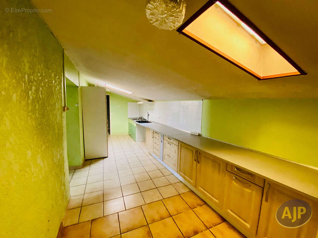 Maison à SAINT-GERMAIN-D'ESTEUIL