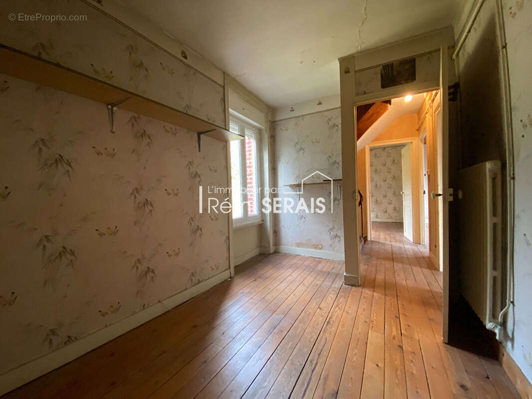 Maison à CONDE-SUR-NOIREAU