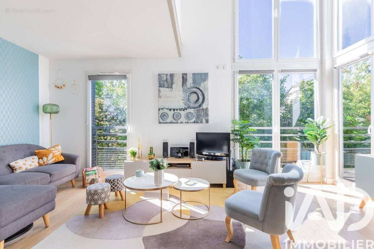 Photo 1 - Appartement à VILLENEUVE-LE-ROI