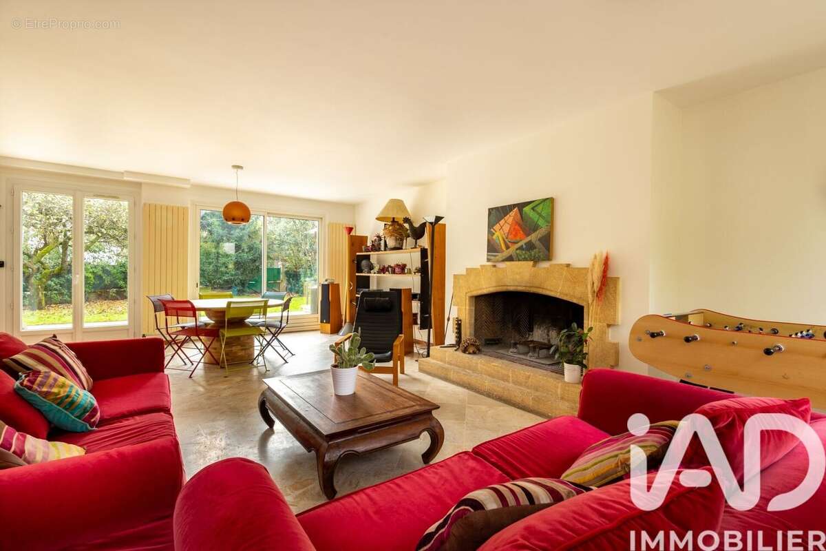 Photo 2 - Maison à SAINT-MAUR-DES-FOSSES