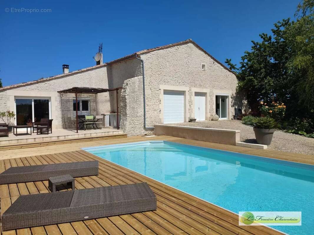 Maison à RONSENAC
