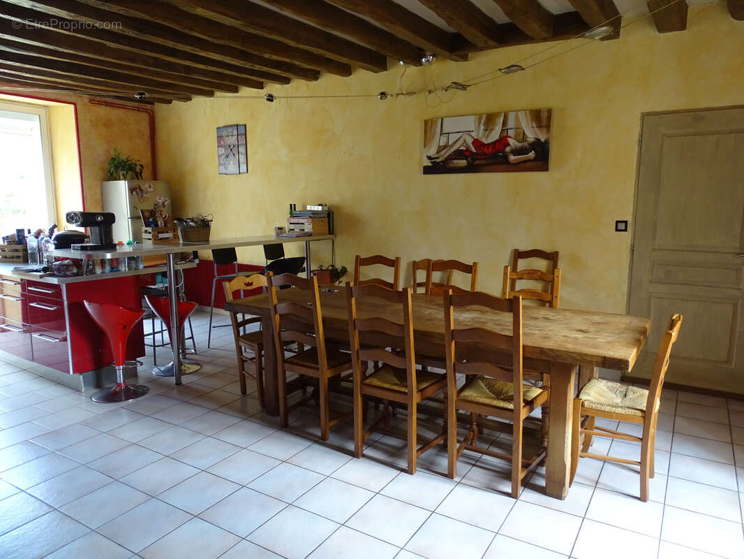 Maison à BAIGNEUX-LES-JUIFS