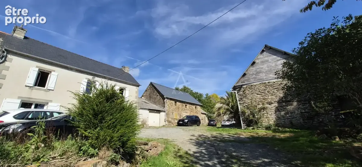 Corps de ferme en pierre  2,3 hectares  propriété équestre  calme absolu - photo 3
