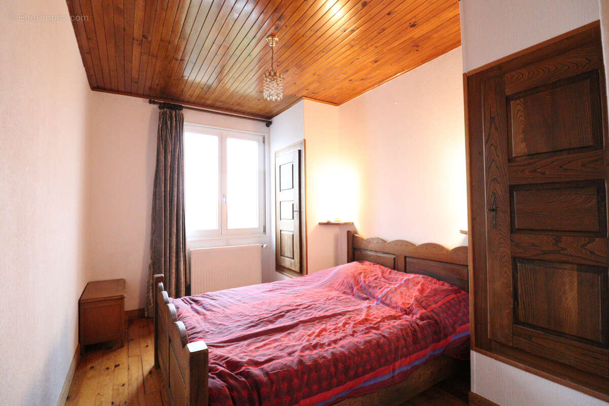 Maison à LE MONTEIL