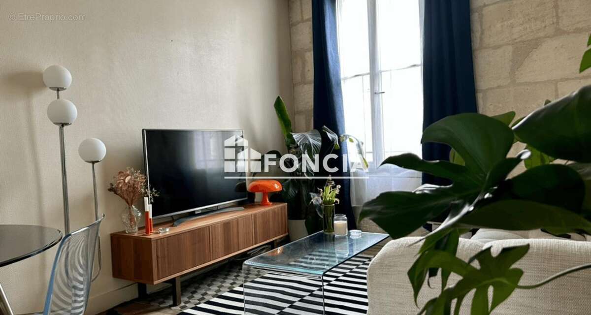Appartement à BORDEAUX
