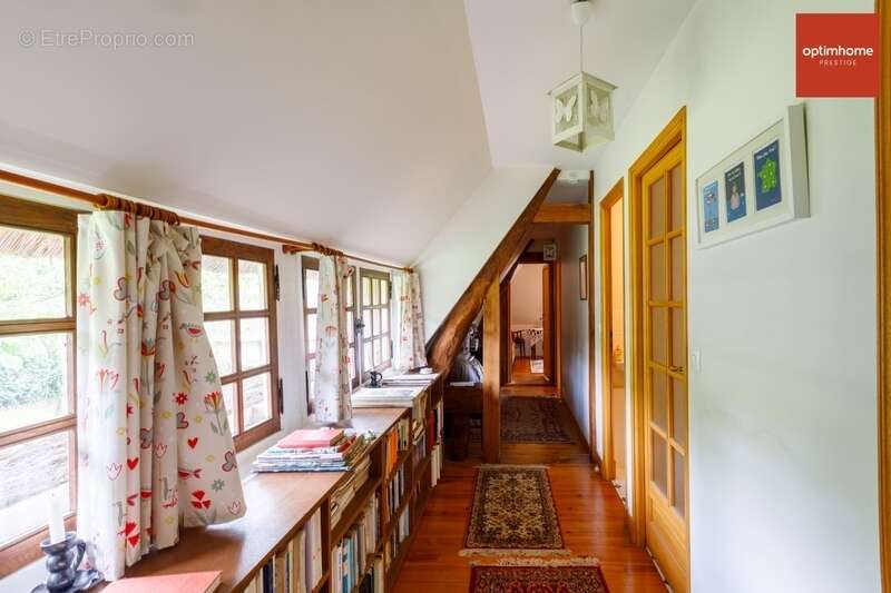 Maison à PONT-L'EVEQUE