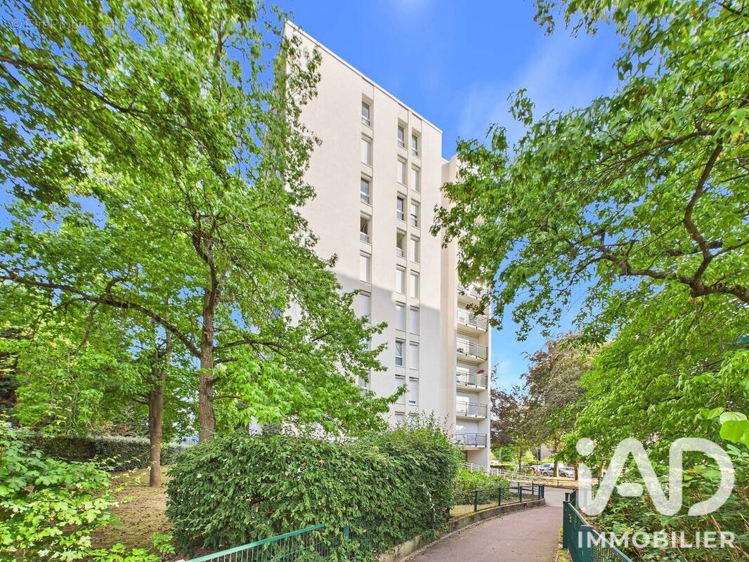 Photo 1 - Appartement à EPINAY-SOUS-SENART