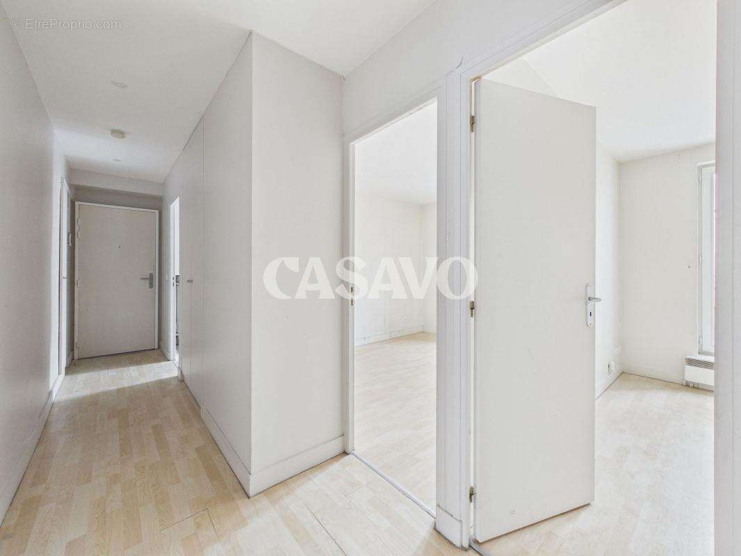 Appartement à PARIS-11E