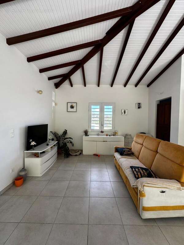 Photo 2 - Maison à CASE-PILOTE