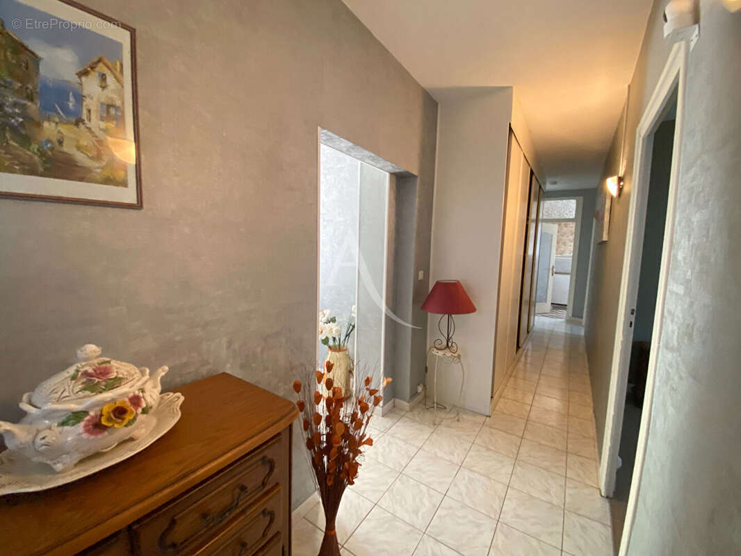 Maison à ROCHEFORT