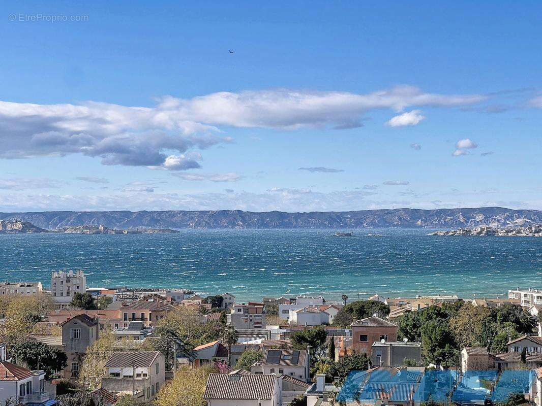 Appartement à MARSEILLE-8E