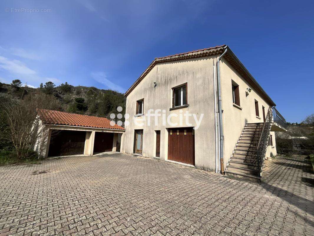 Maison à SAINT-PRIEST