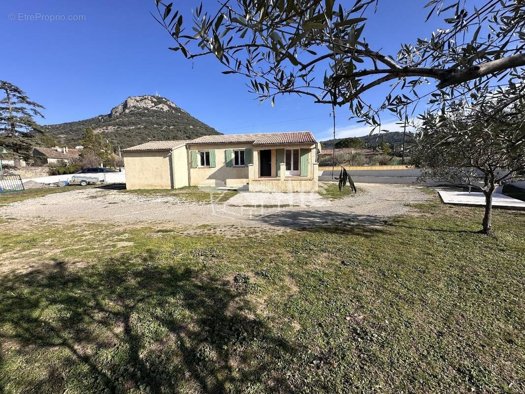 Maison à SAINT-AMBROIX