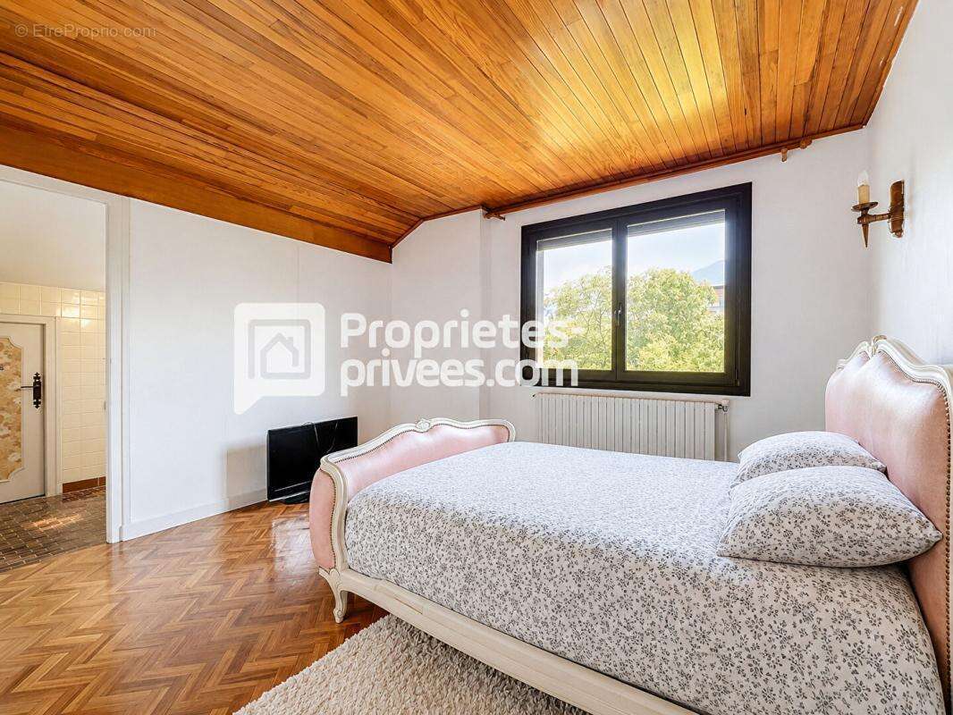 Maison Albertville 13 pièces 182 m2 - photo 11