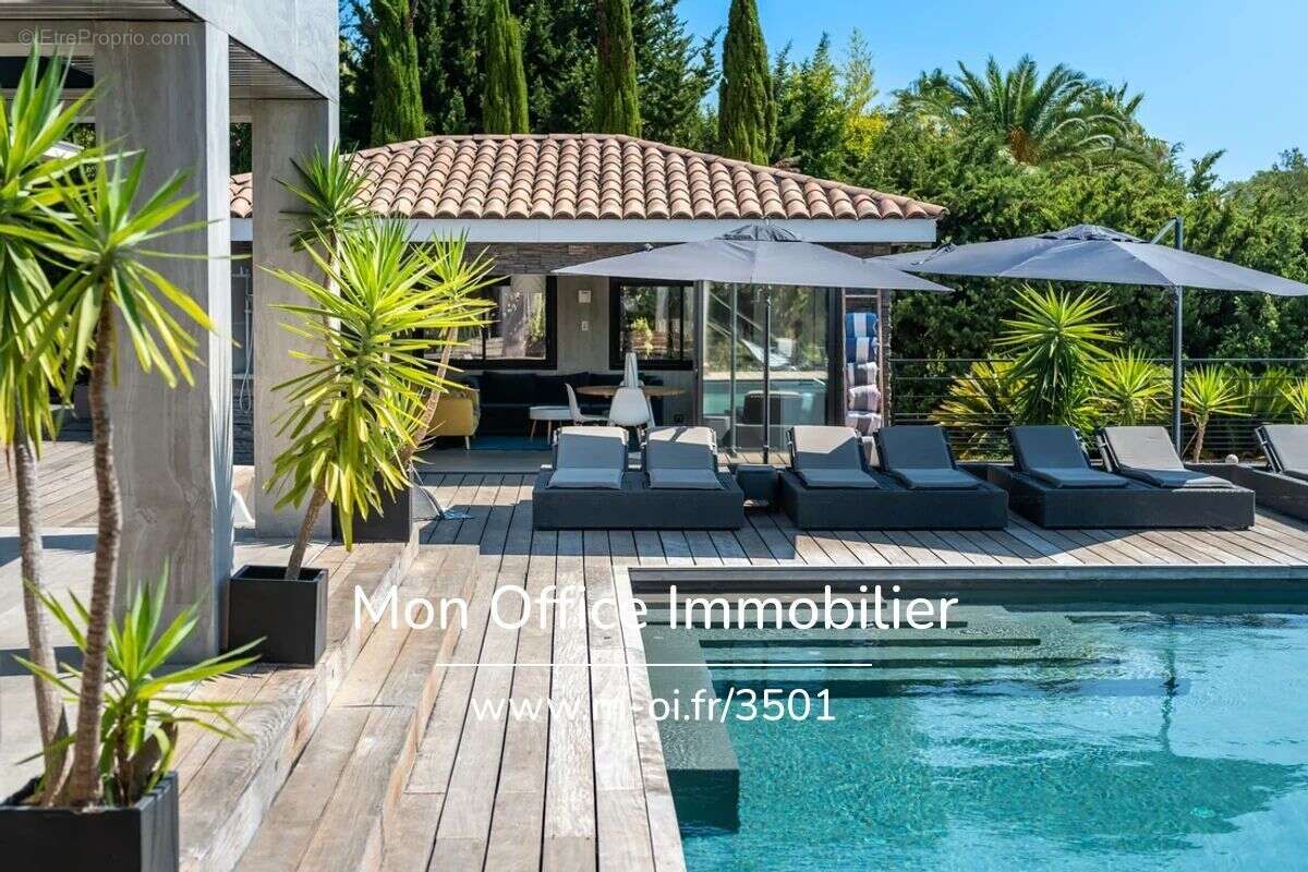 Référence : 5819-SIC. - Villa de luxe vue mer! - photo 3