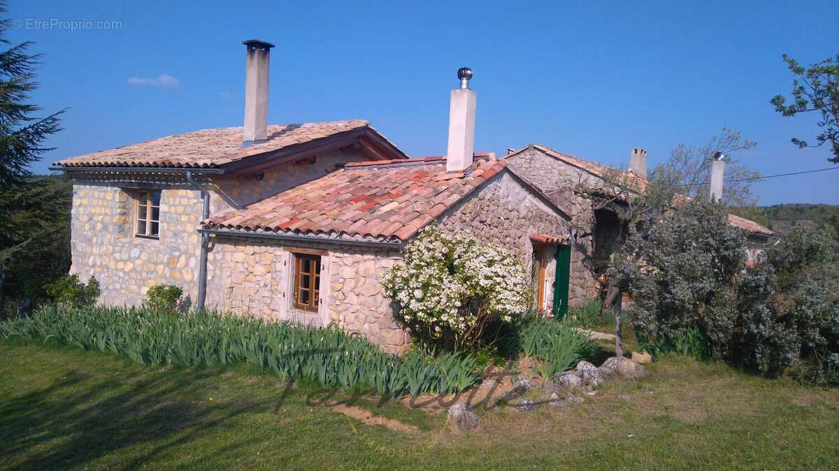 Maison à VALVIGNERES