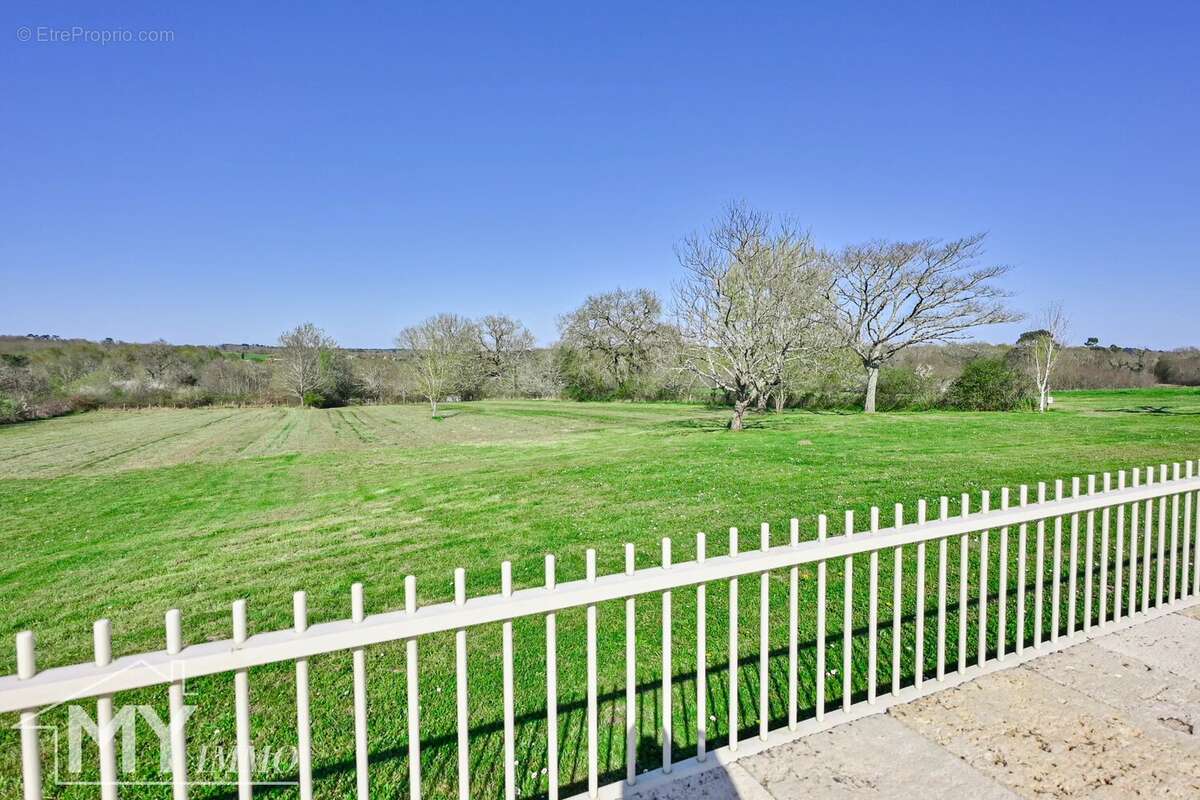 Maison à SAINT-MEARD-DE-GURCON