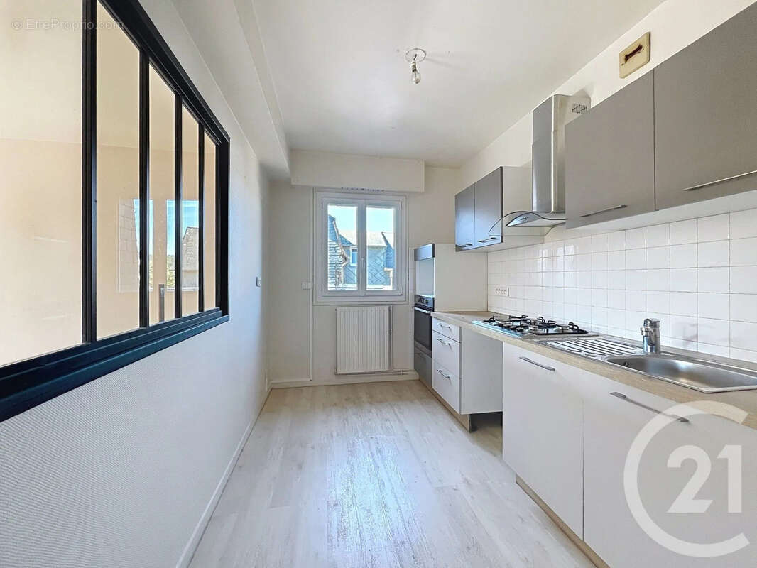 Appartement 66 m² à Pont-Audemer  - photo 4