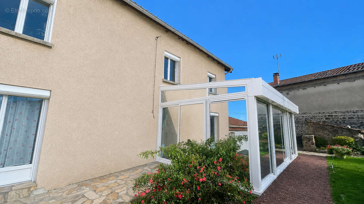 Maison à SAINT-GALMIER