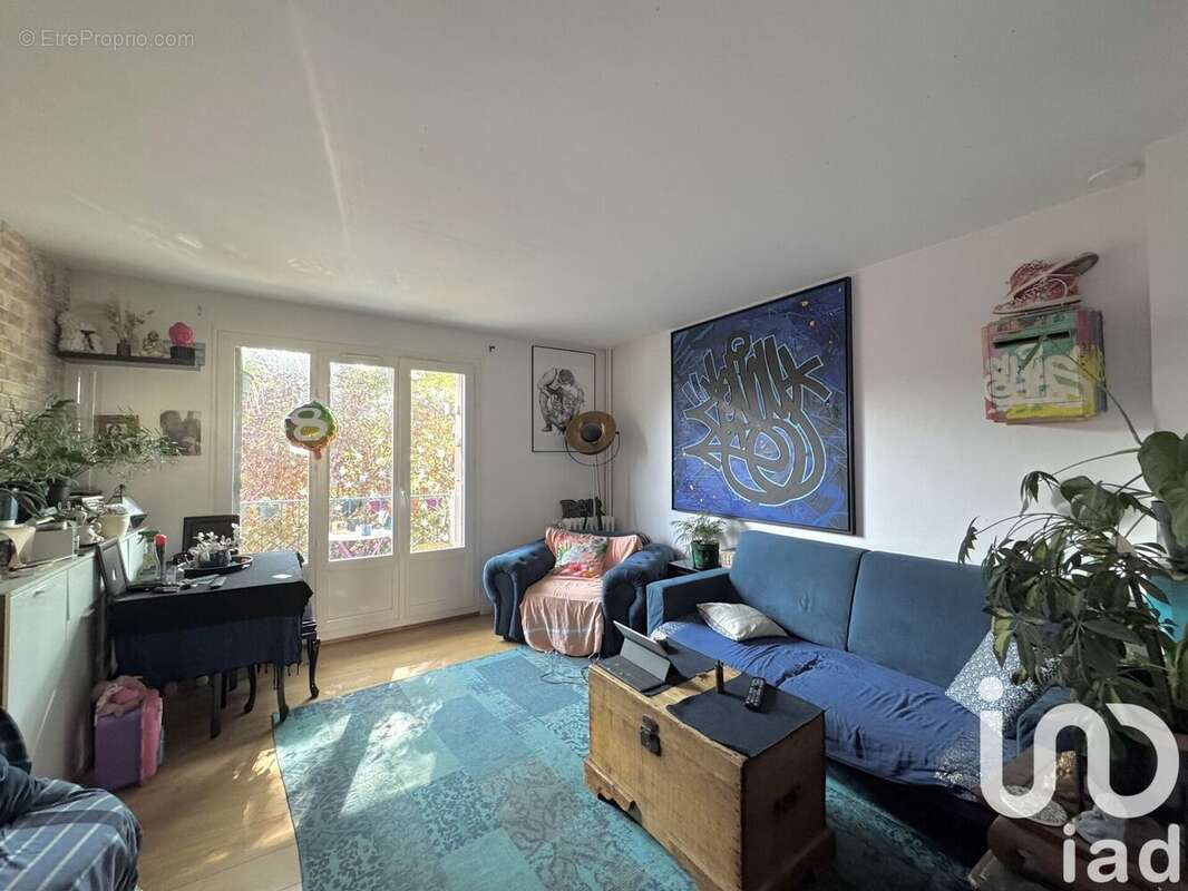 Photo 2 - Appartement à RUEIL-MALMAISON