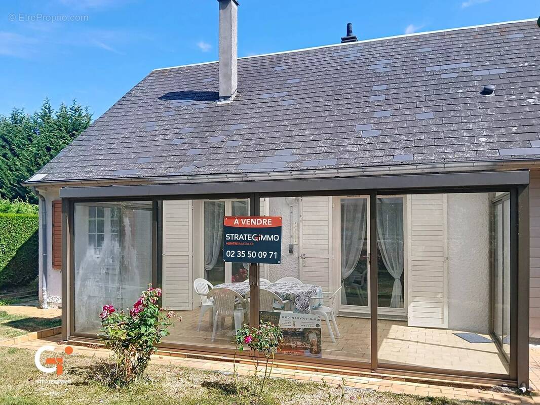 Maison à INCHEVILLE