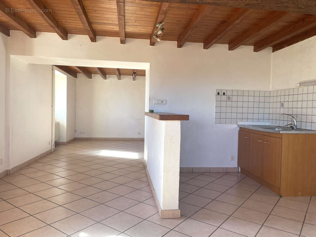 Maison à BUSSY-ALBIEUX