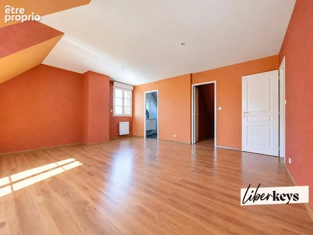 SAINT-AVERTIN – Maison familiale de 230 m² avec 3 suites parentales - photo 7