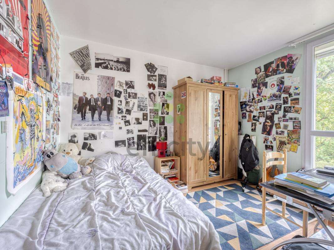 Appartement à COMBS-LA-VILLE