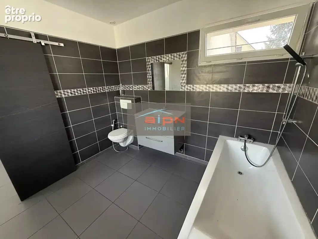Maison Bourgeoise T5 Grand Couronne - photo 10